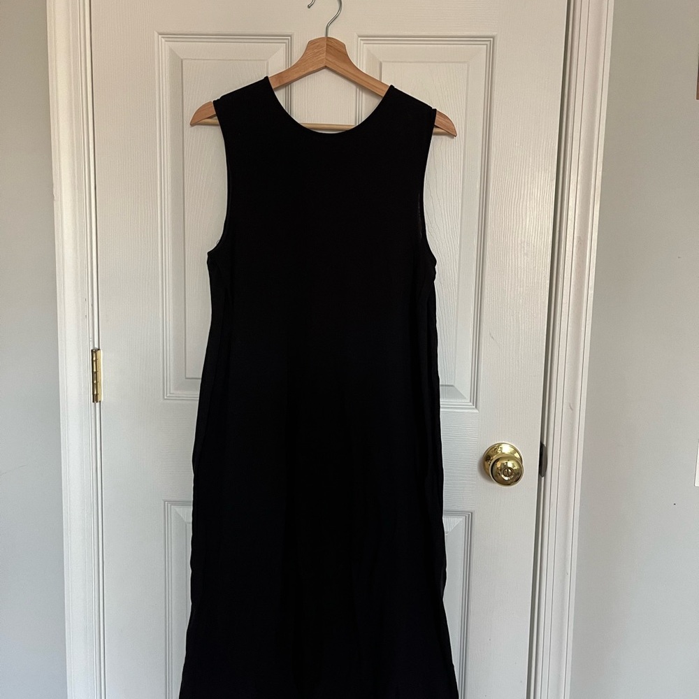 LACAUSA Classic Black Midi Dress